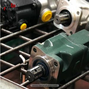 پمپ 6 پیستون هیپومک